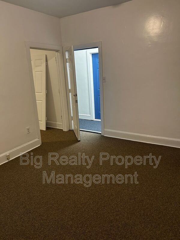 29 N Main St #2F - Photo 3 of 4