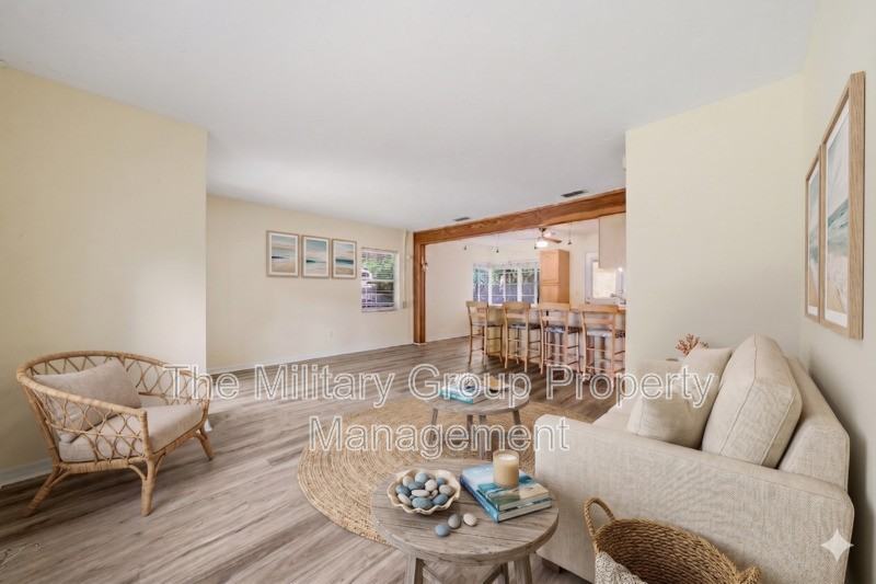 2115 Minerva Ave - Photo 5 of 31