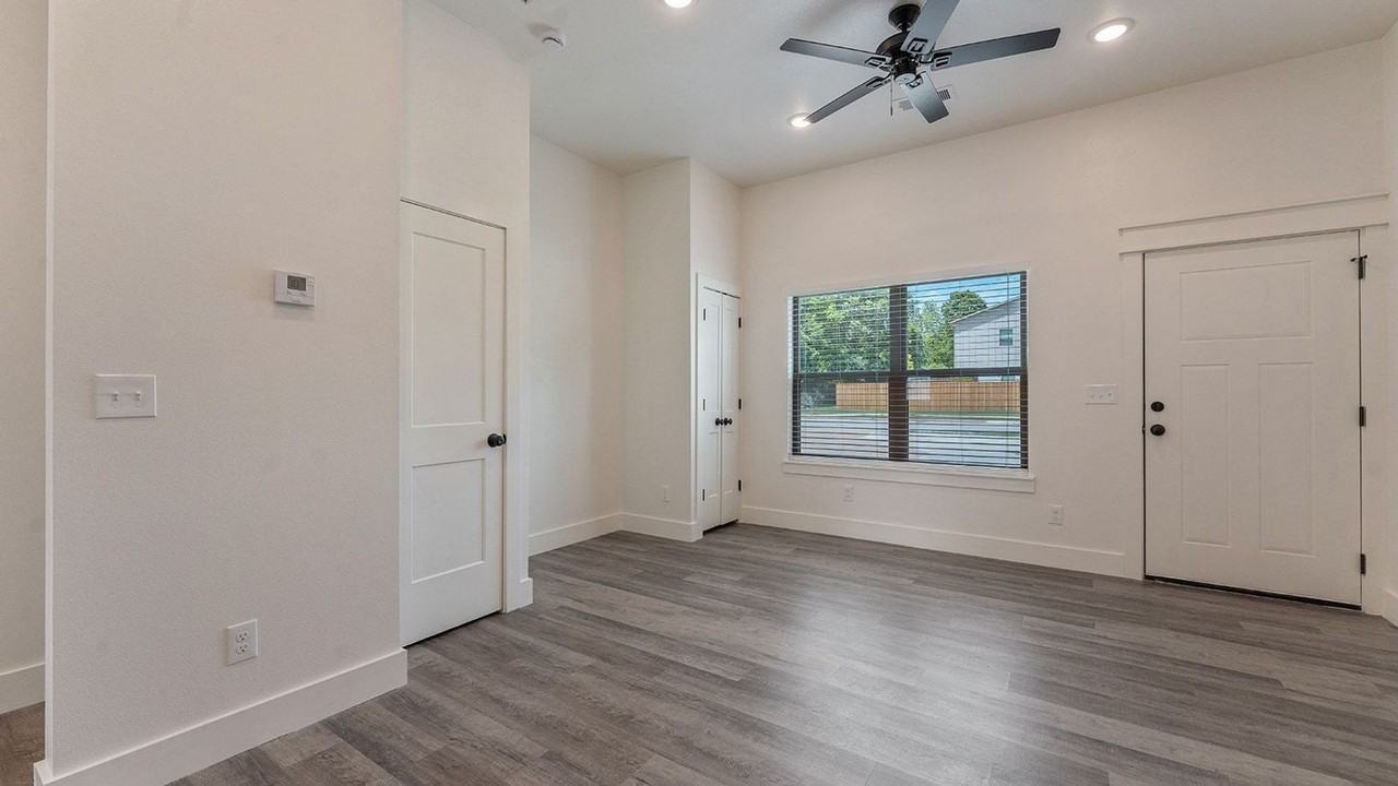 12th Street Townhomes - Photo 4 of 29