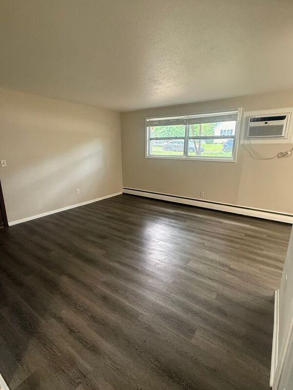 4200 Lake Breeze Ave #1 - Photo 4 of 15