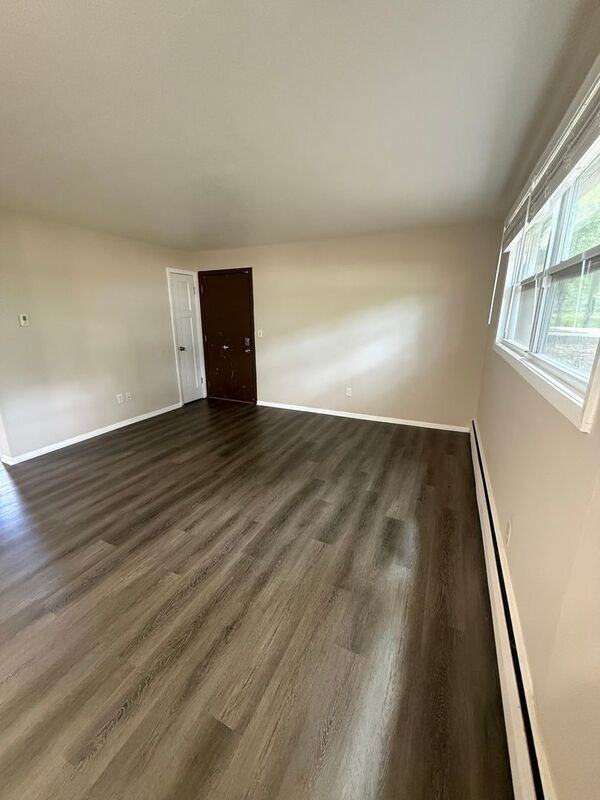 4200 Lake Breeze Ave #1 - Photo 5 of 15
