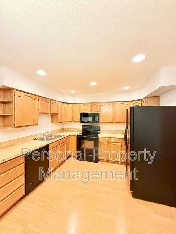 15315 Ne 181st St #B - Photo 5 of 24