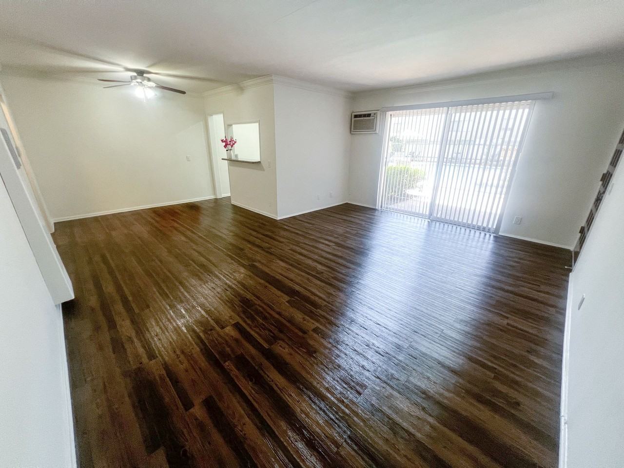11839 Magnolia Apartments - Photo 2 of 15