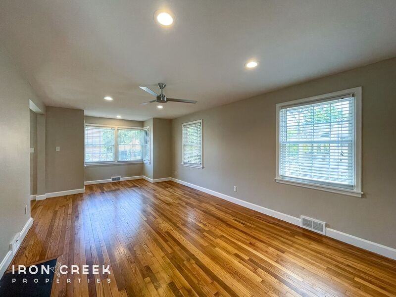 21 Brevard Rd #A - Photo 2 of 18