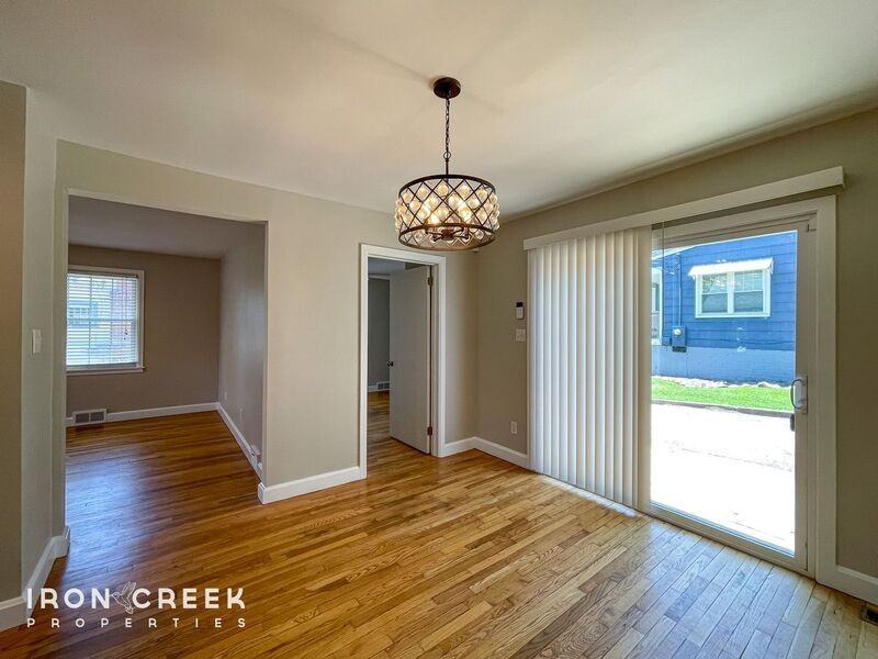 21 Brevard Rd #A - Photo 6 of 18