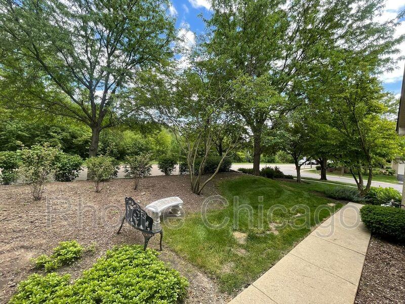 1028 Silvana Ct - Photo 2 of 41