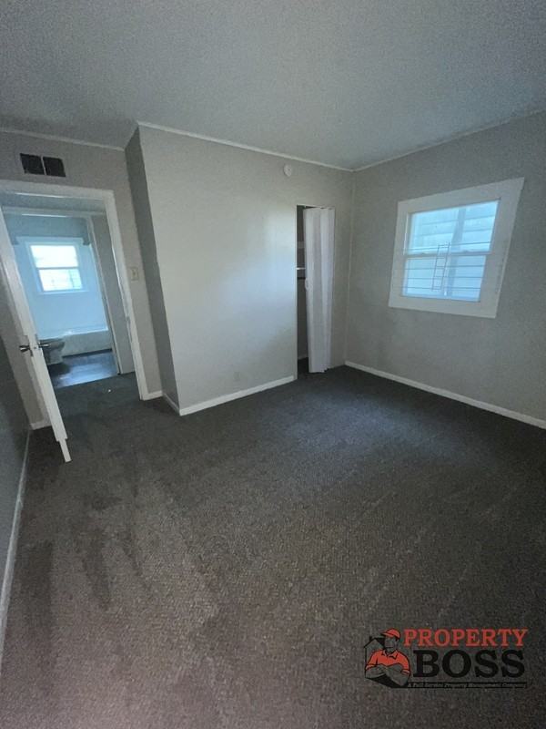 4040 Fillmore St - Photo 6 of 9