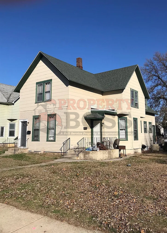 1202 Elston St - Photo 2 of 8