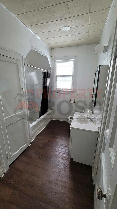 1202 Elston St - Photo 7 of 8