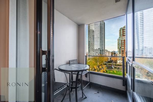 938 Smithe Street - Photo 11