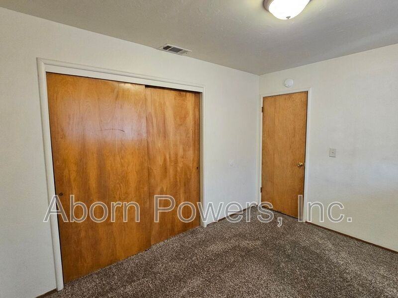 1255 Williams Way #13 - Photo 5 of 8
