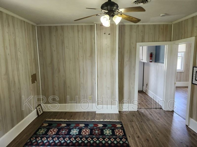 133 North St - Photo 2 of 12
