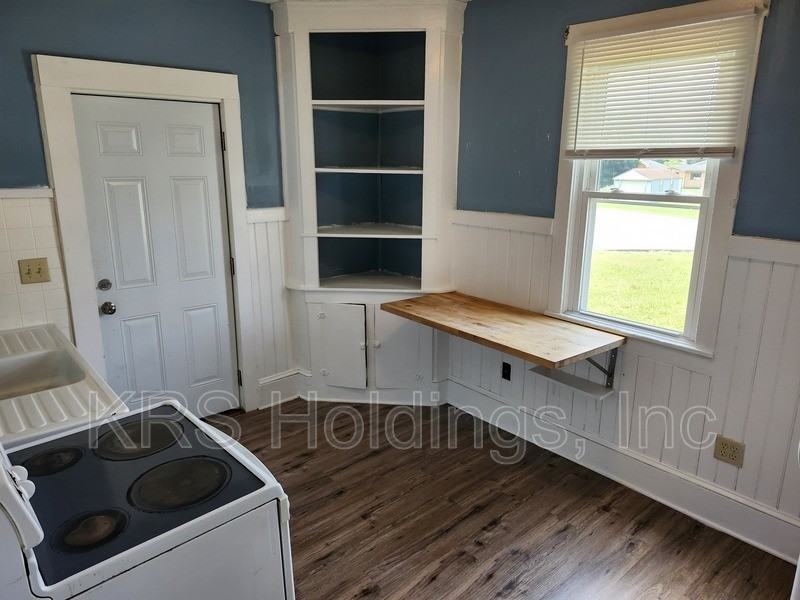 133 North St - Photo 5 of 12