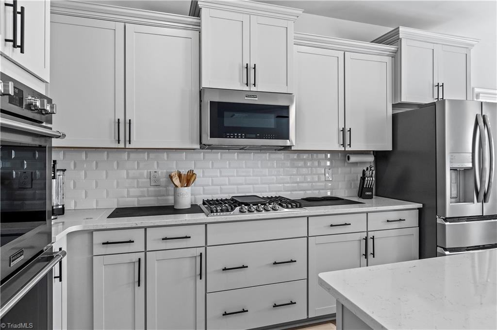 7260 Huntgate Dr #1 - Photo 7 of 27