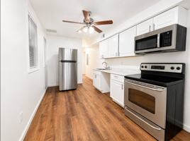 featured image of 318 N Paca St