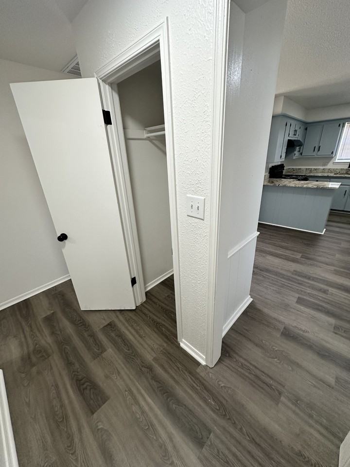 1340 Nw 106th St #1 - Photo 2 of 17