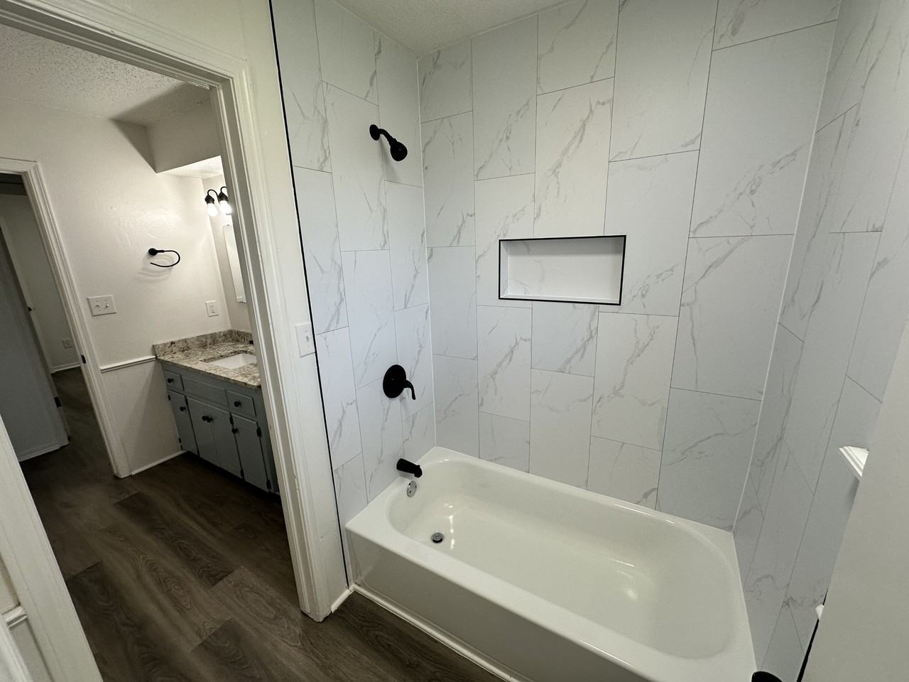 1340 Nw 106th St #1 - Photo 5 of 17