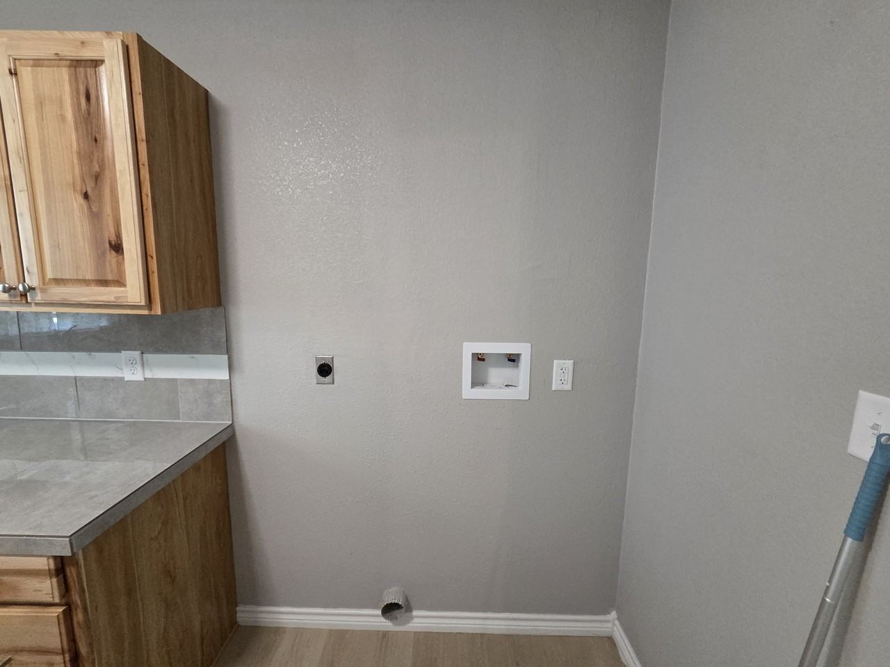 1107 Middleton Street - Photo 5 of 8
