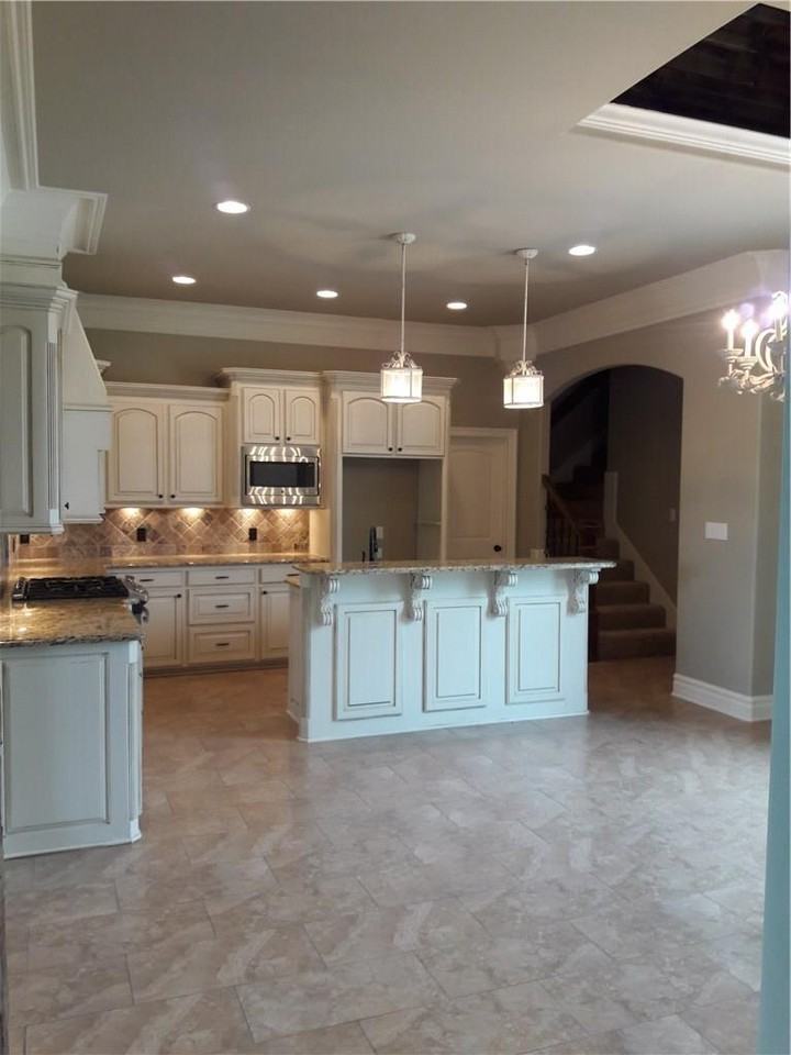 155 Lori Dr #1 - Photo 6 of 11
