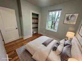 featured image of 3250 N Hope St #1