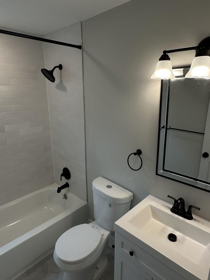 411 Boulevard - Photo 4 of 8