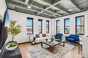 featured image of 28 N Saginaw St