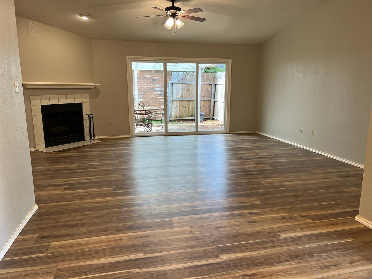 759 Meadowcreek Ct #1 - Photo 3 of 29