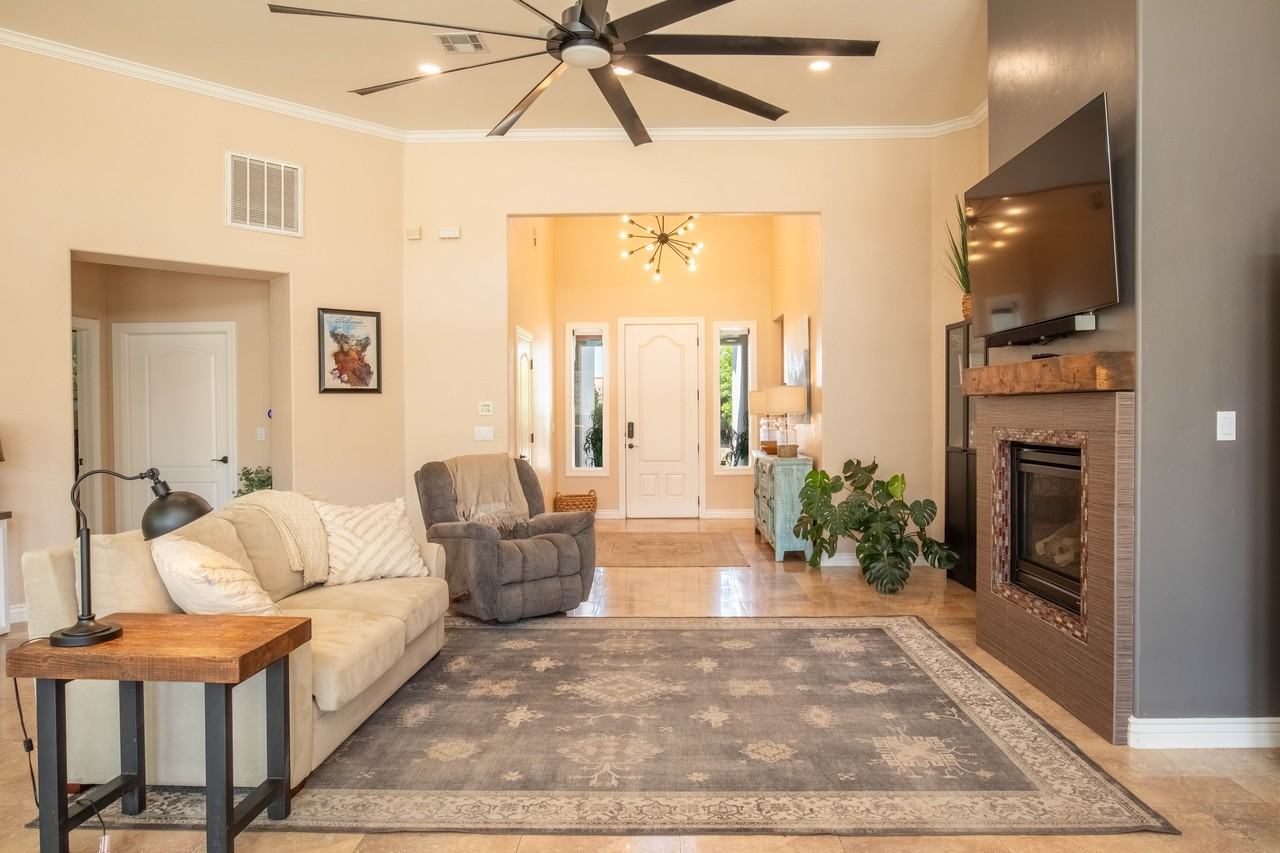 4210 Harp Court - Photo 7 of 39