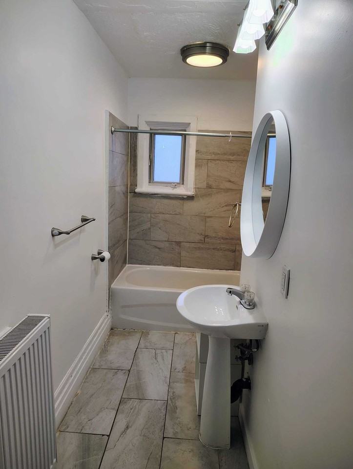 301 Wilbrod Street - Photo 6 of 49