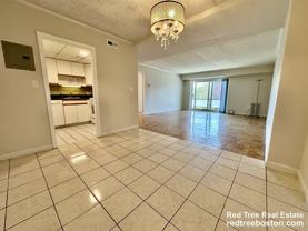 44 Broadlawn Park #22A - Photo 1 of 1