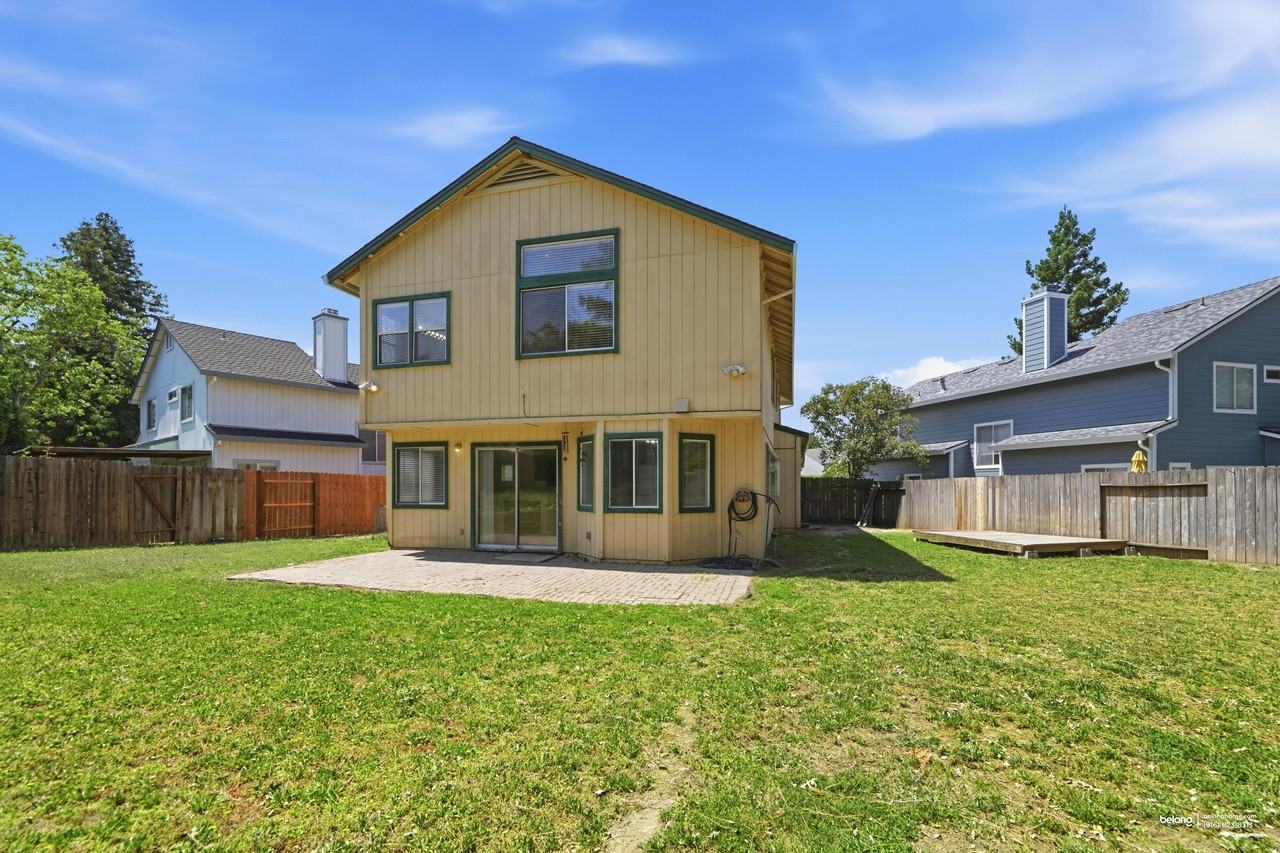 8336 Lonely Hill Way - Photo 4 of 23
