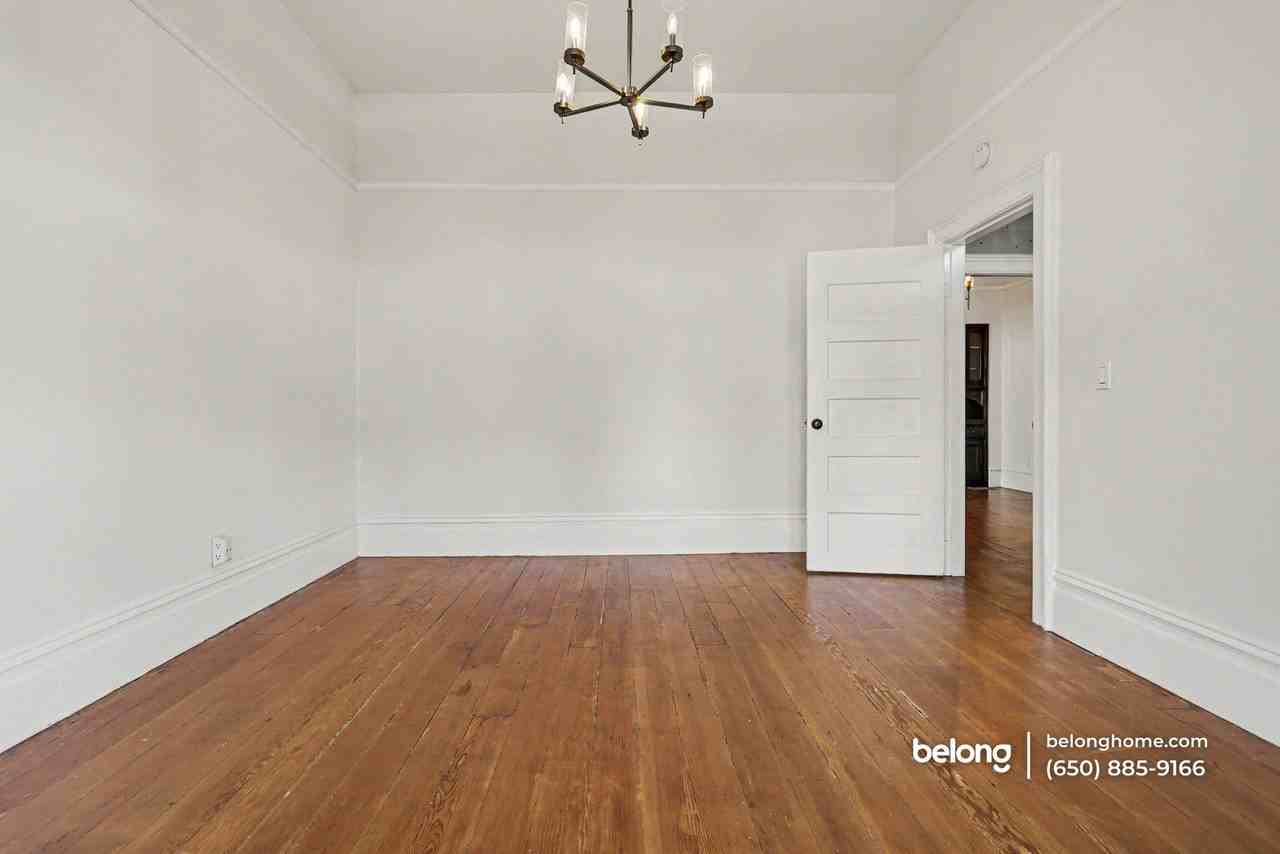 663 24th St - Photo 5 of 18