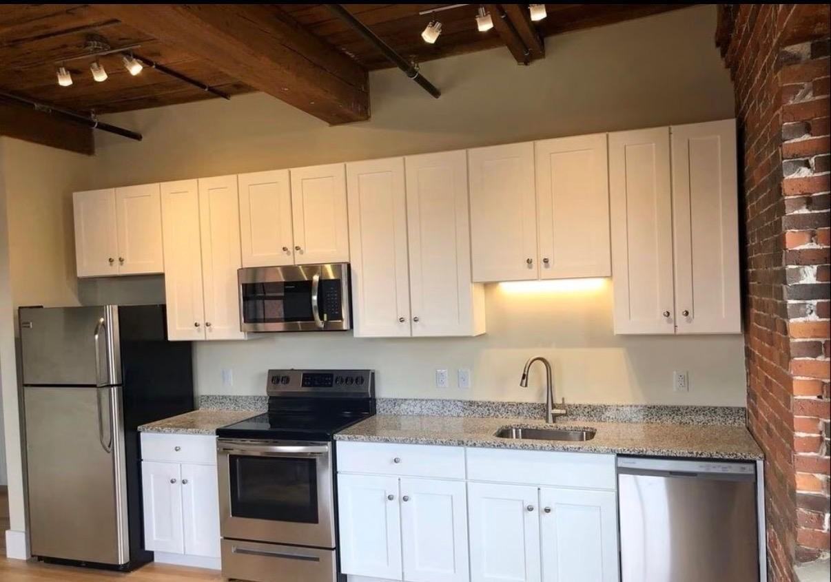 100 Main St #308 - Photo 4 of 5
