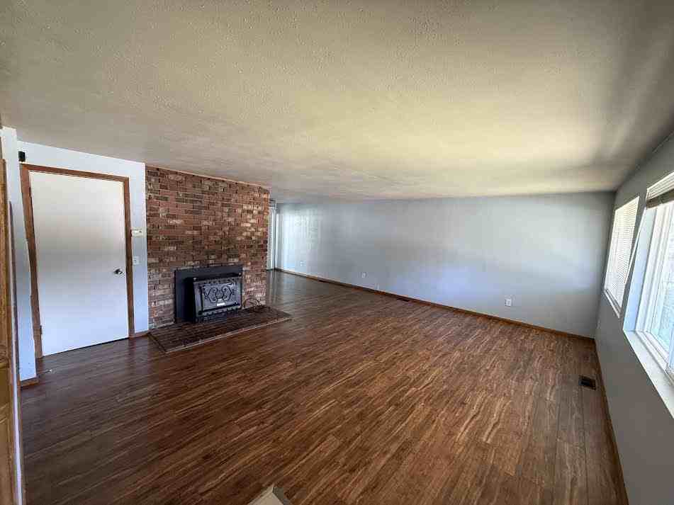 1110 N 16th St #1110-16th - Photo 2 of 14