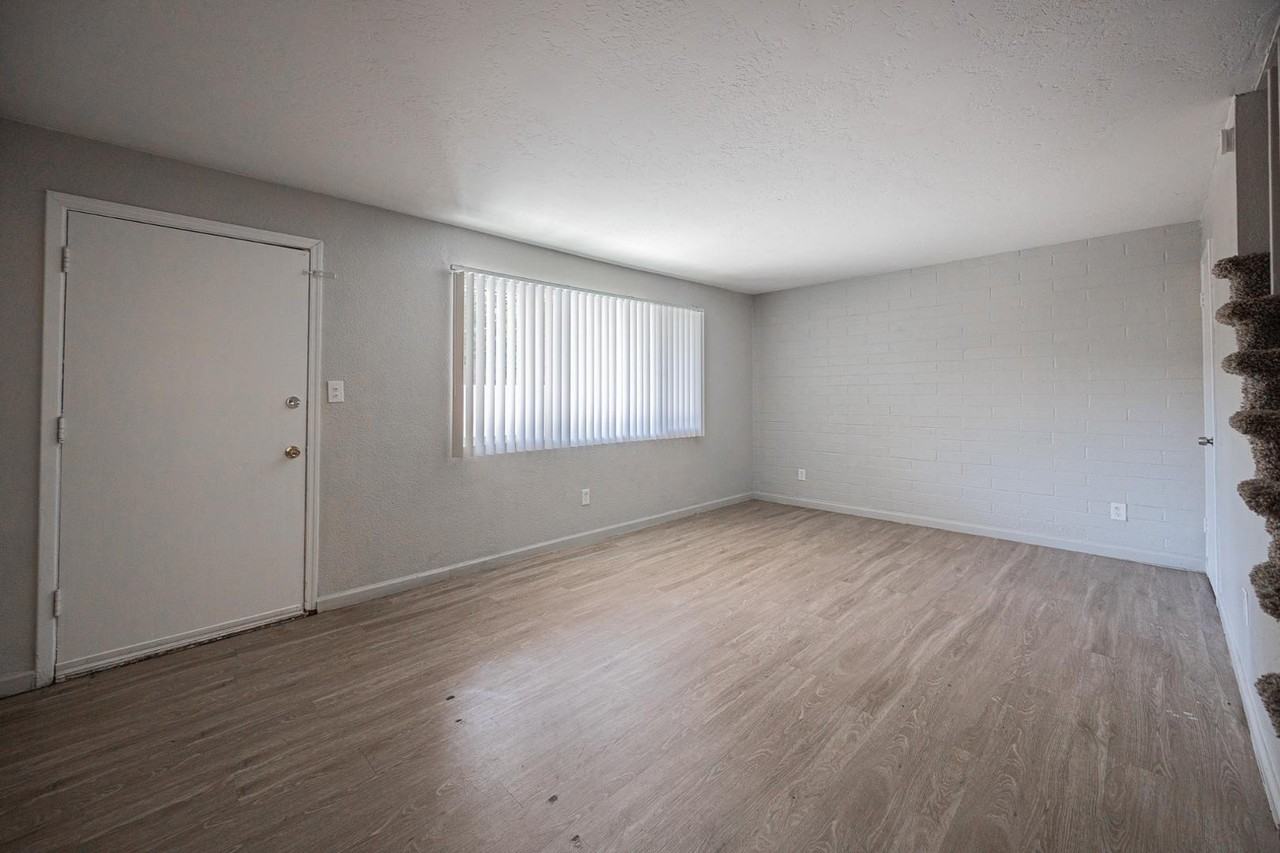 6565 N 19th Ave #53 - Photo 7 of 26