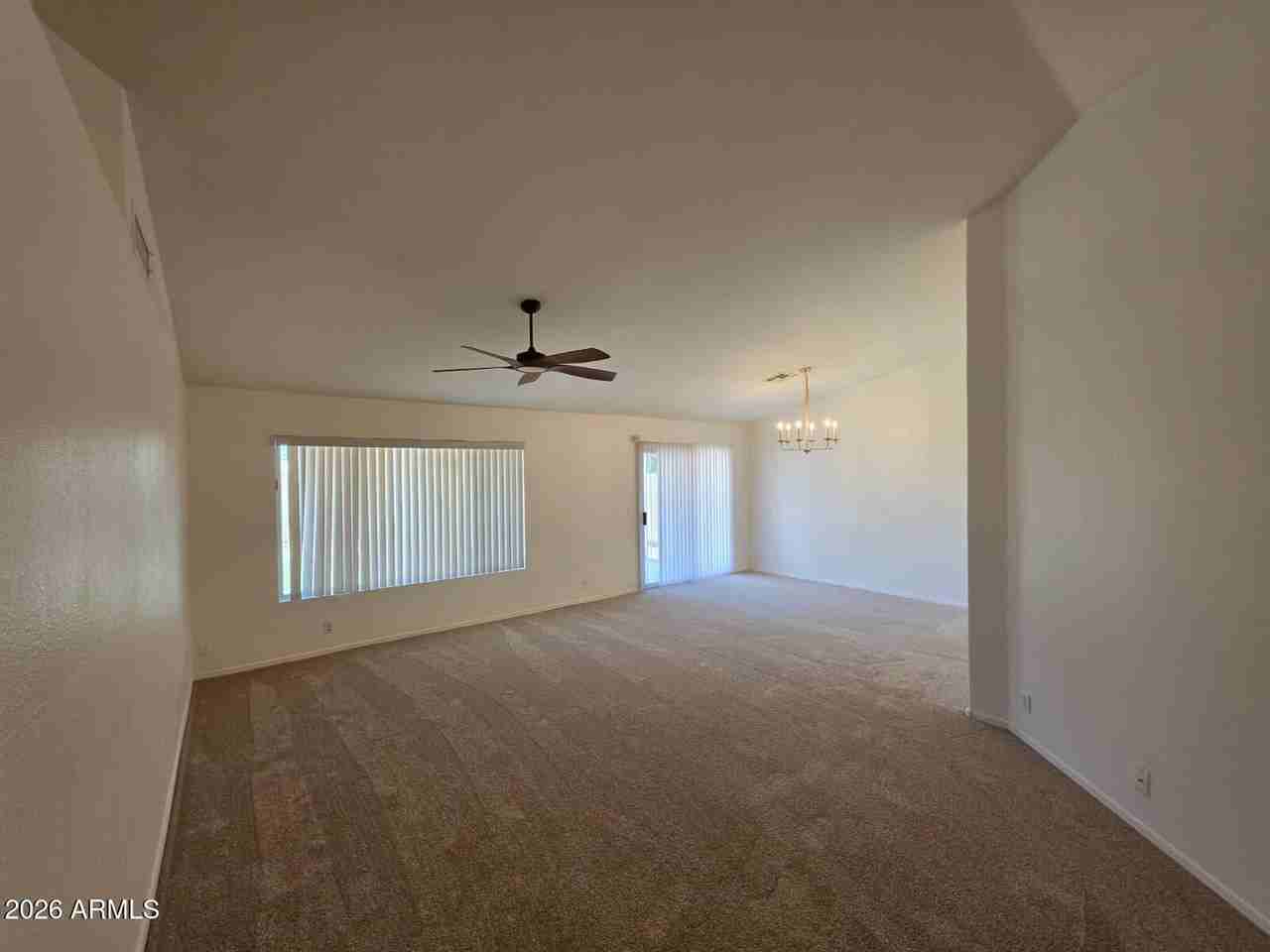 121 W Ivanhoe St - Photo 5 of 28