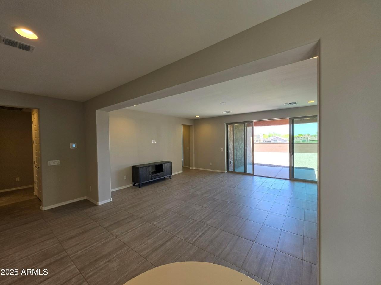 7128 W Coles Rd - Photo 6 of 38