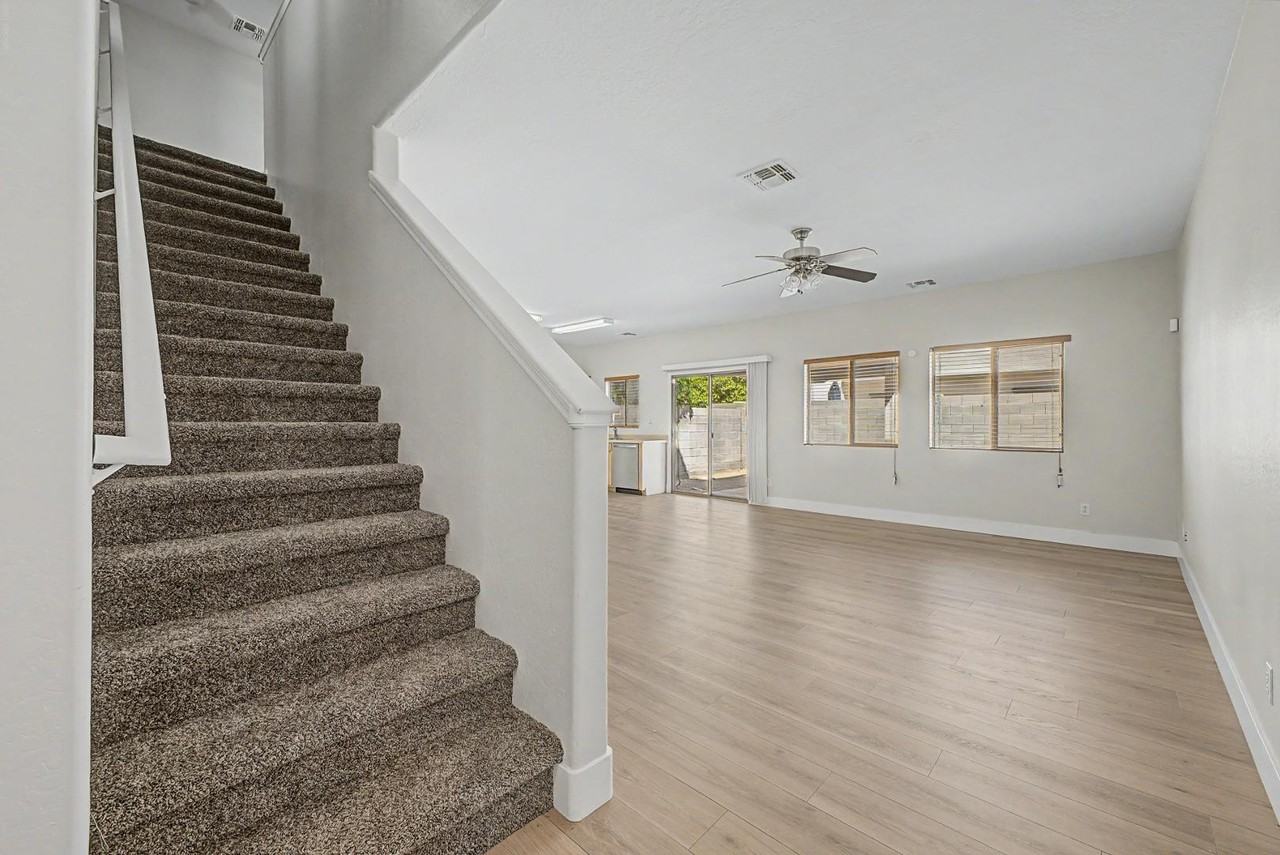 7345 W Comet Ave - Photo 3 of 4