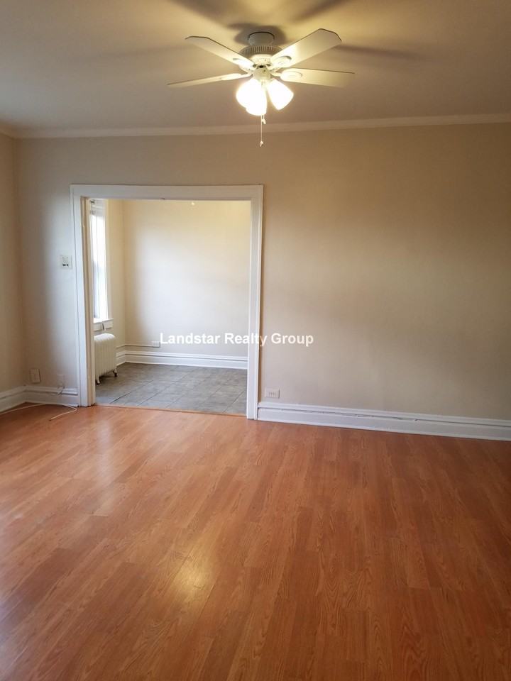 1333 W Birchwood Ave #405 - Photo 3 of 8