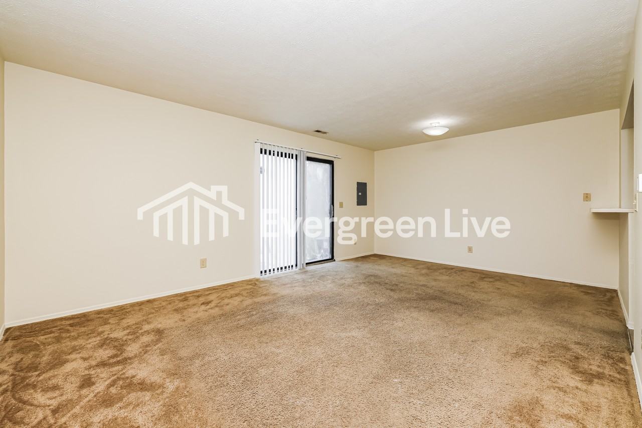 6360 Appleseed Pl - Photo 3 of 15