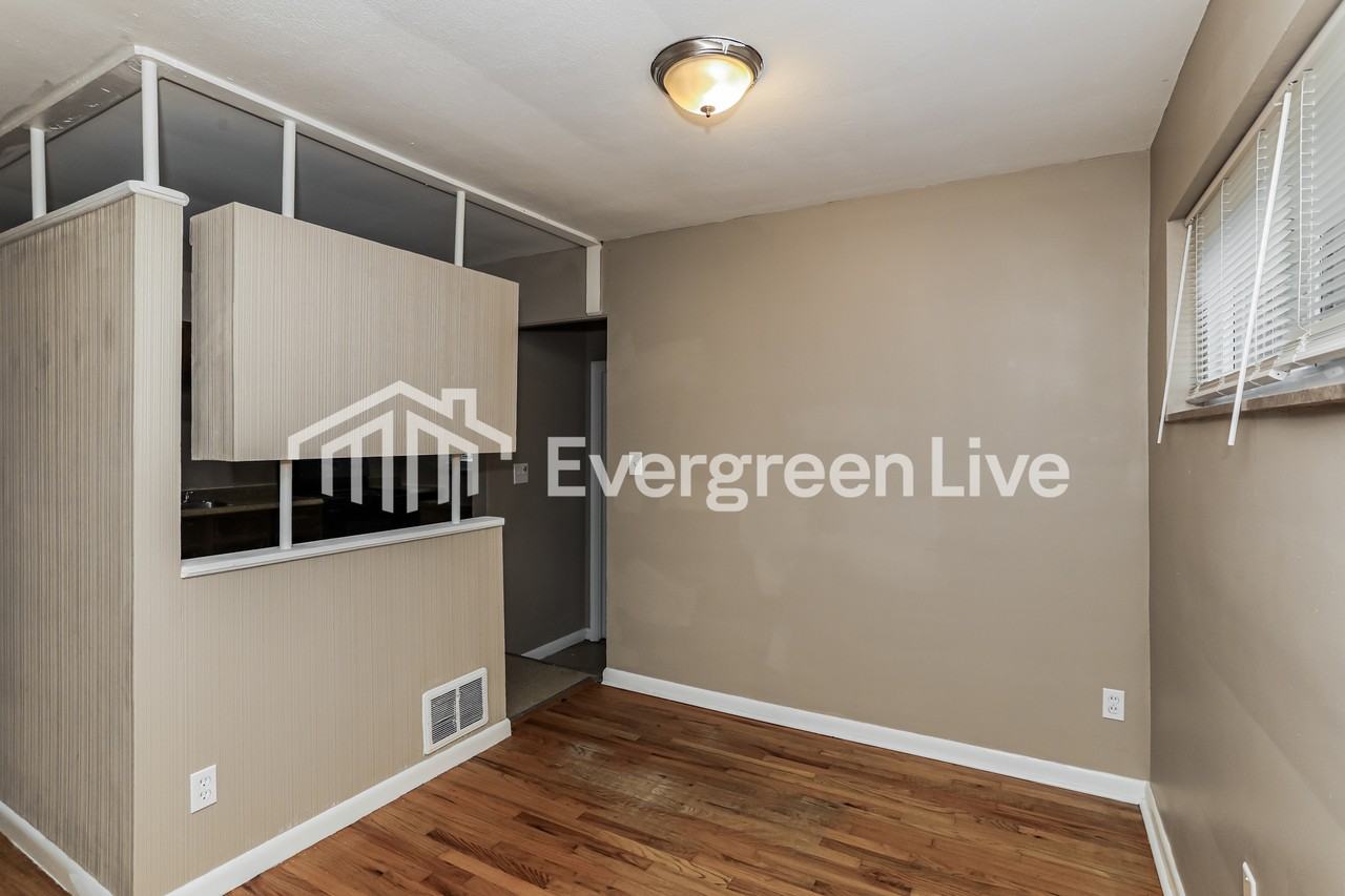 2030 Faywood Dr - Photo 5 of 15