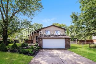 4564 Linchmere Dr - Photo 1 of 1