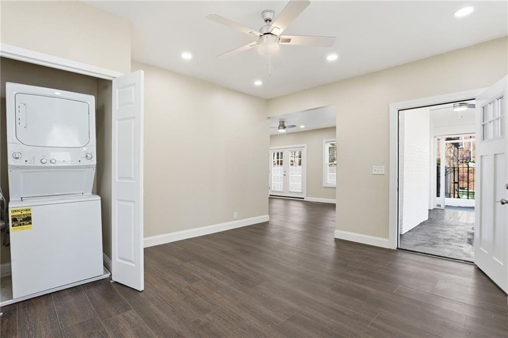 395 8th St Ne - Photo 6 of 42