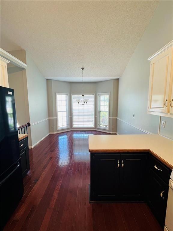 2008 Queensbury Dr - Photo 3 of 14