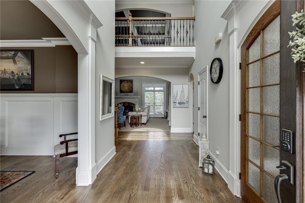 4612 Grandview Pkwy - Photo 2 of 50