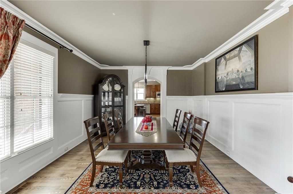 4612 Grandview Pkwy - Photo 6 of 50