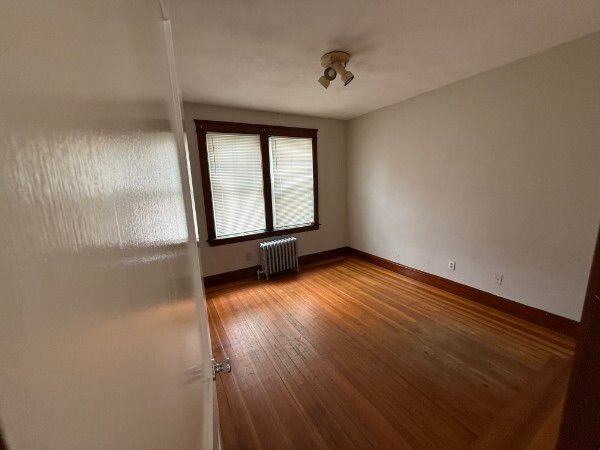 729 Academy Ave - Photo 6 of 10