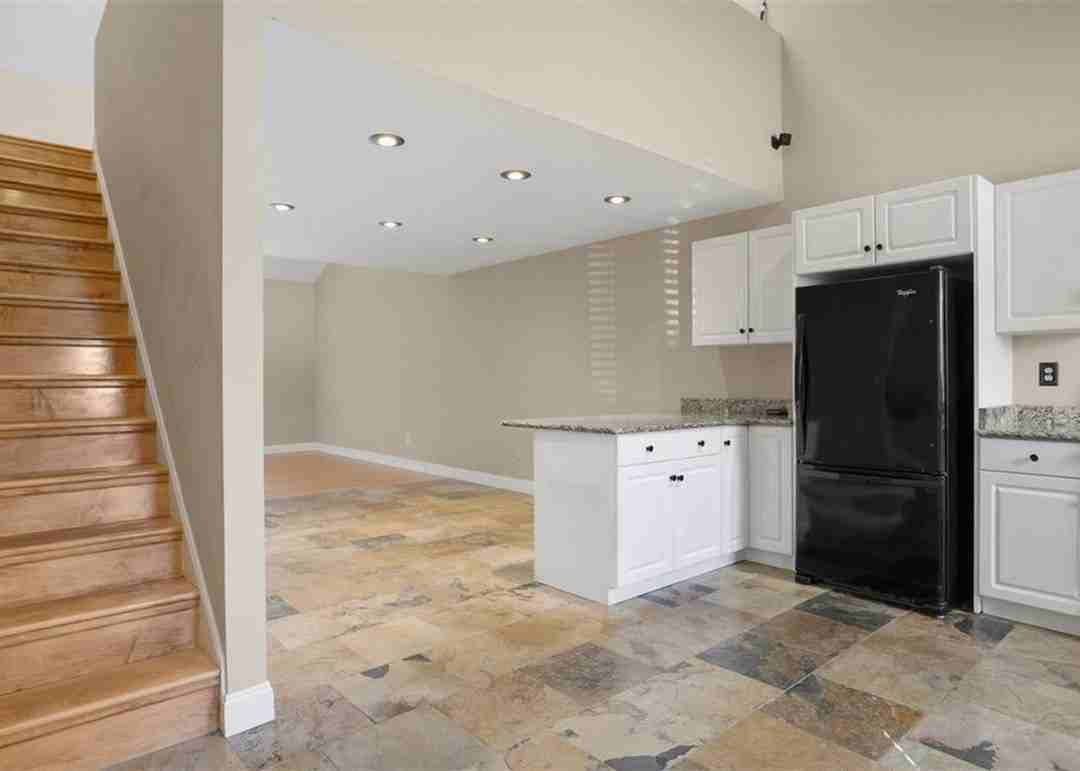 55 David Dr - Photo 2 of 7