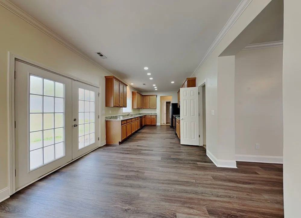 117 Tulip Dr - Photo 3 of 6