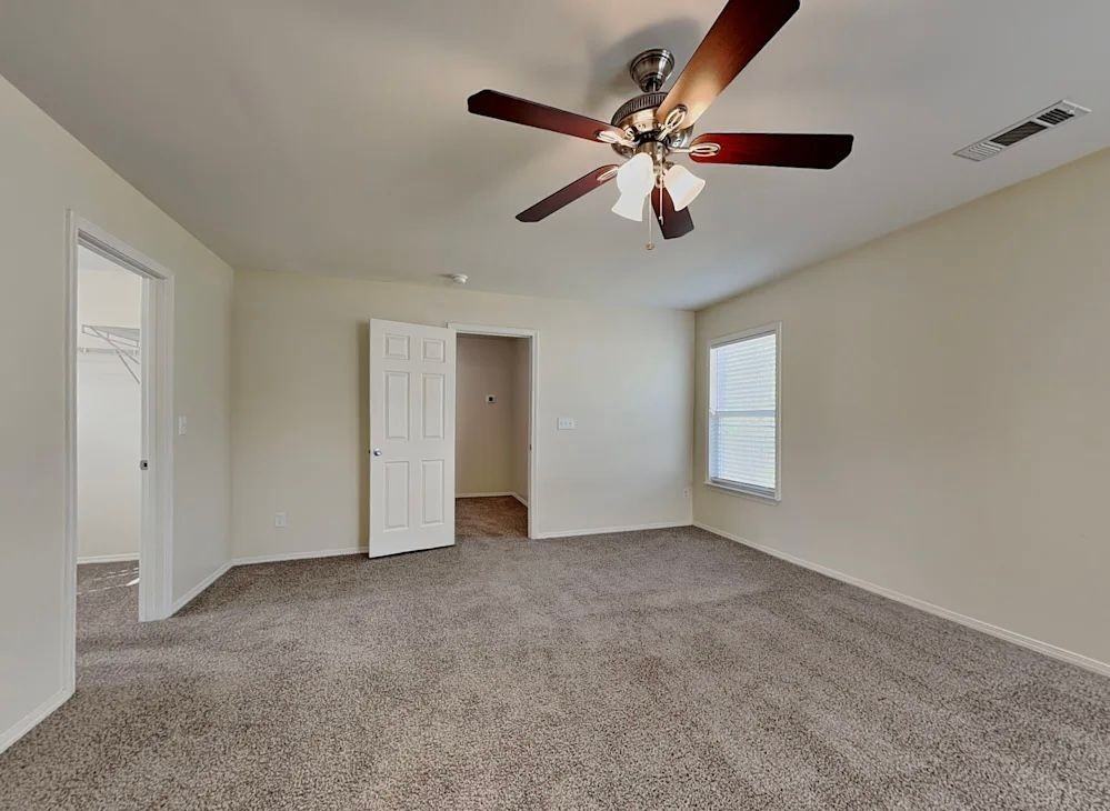 117 Tulip Dr - Photo 5 of 6